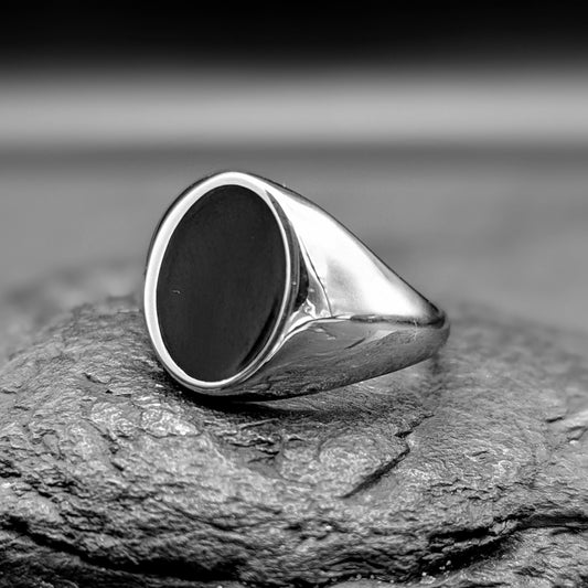 Oval Black Signet